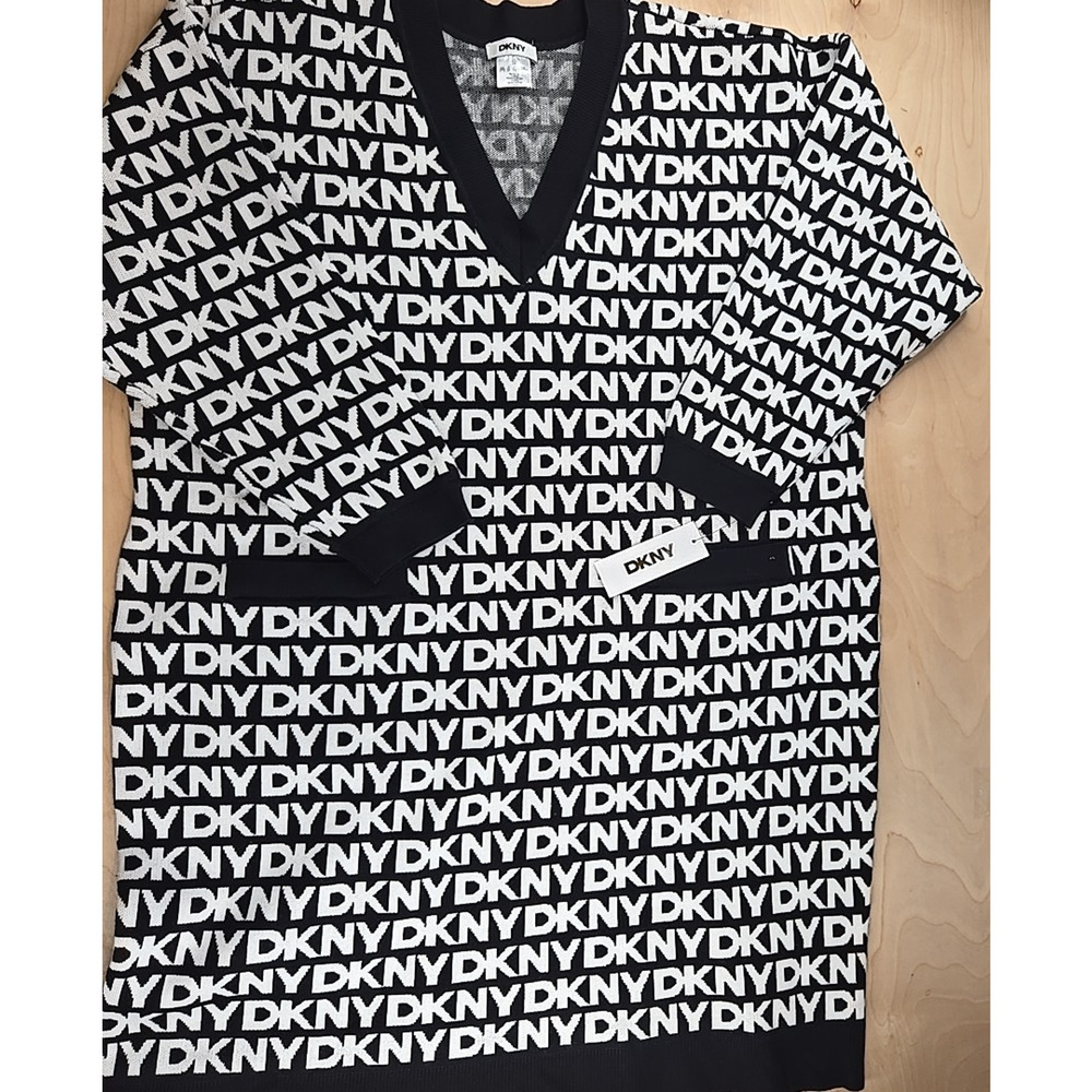 DKNY BLACK/IVORY V-NECK LOGO SWEATER MINI DRESS SIZE 2XL Pockets